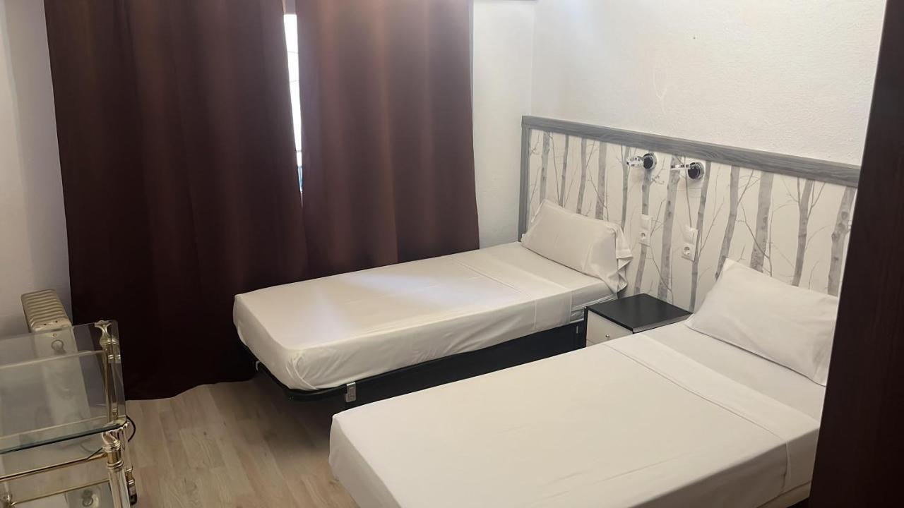 Hello Madrid Hotel Ngoại thất bức ảnh